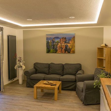 Ferienwohnung "Turmblick" Rathmannsdorf Esterno foto
