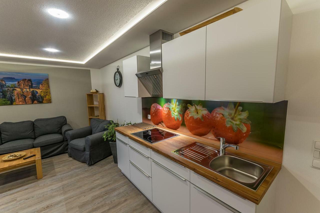 Ferienwohnung "Turmblick" Rathmannsdorf Esterno foto
